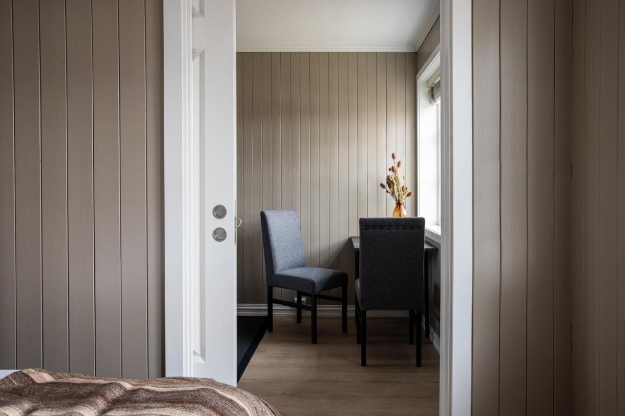 Solsiden Brygge Rorbuer Hotel Ballstad Bagian luar foto