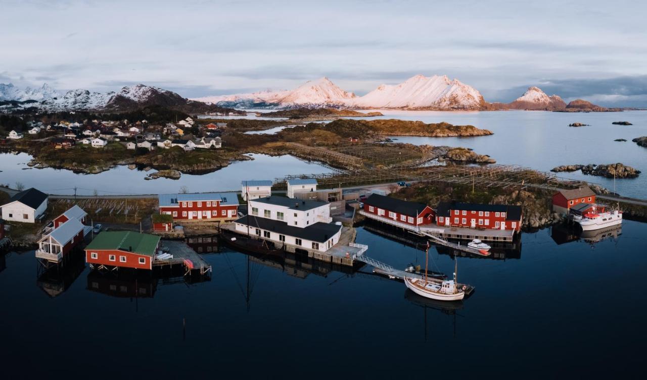 Solsiden Brygge Rorbuer Hotel Ballstad Bagian luar foto